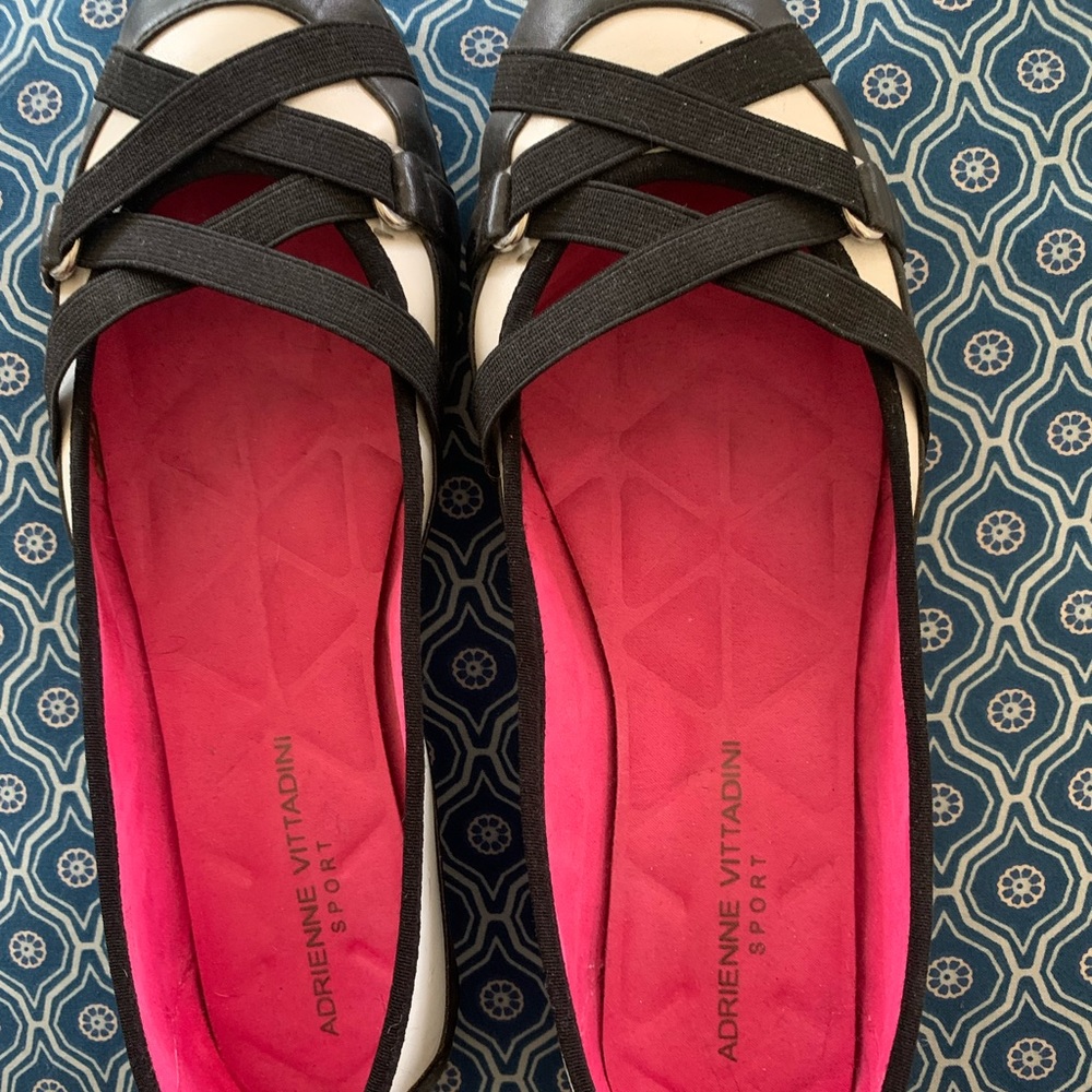 Adrienne Vittadini Sport flats size 8